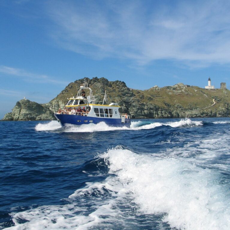 San Paulu promenades en bateau au Cap Corse depuis Macinaggio
